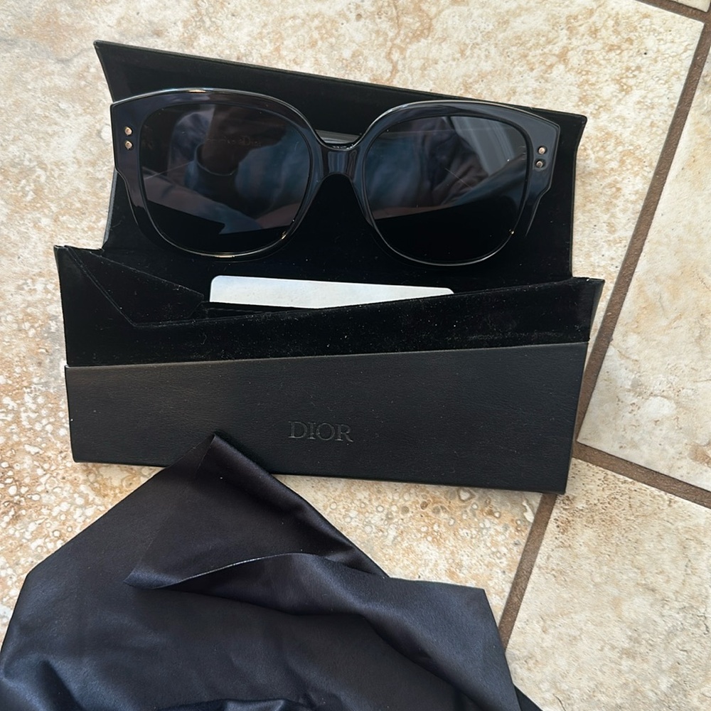 DIOR SUNGLASSES